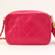 1990年頃製 CCマークステッチタッセルチェーンショルダーバッグ フューシャピンク