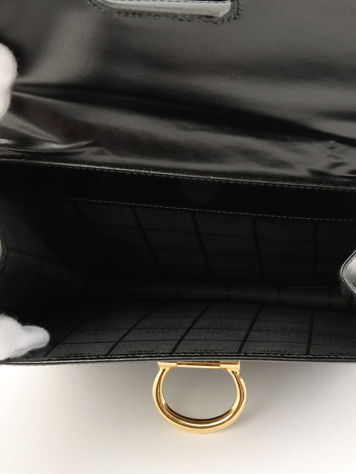 黑色Logo铭牌双盖手提包