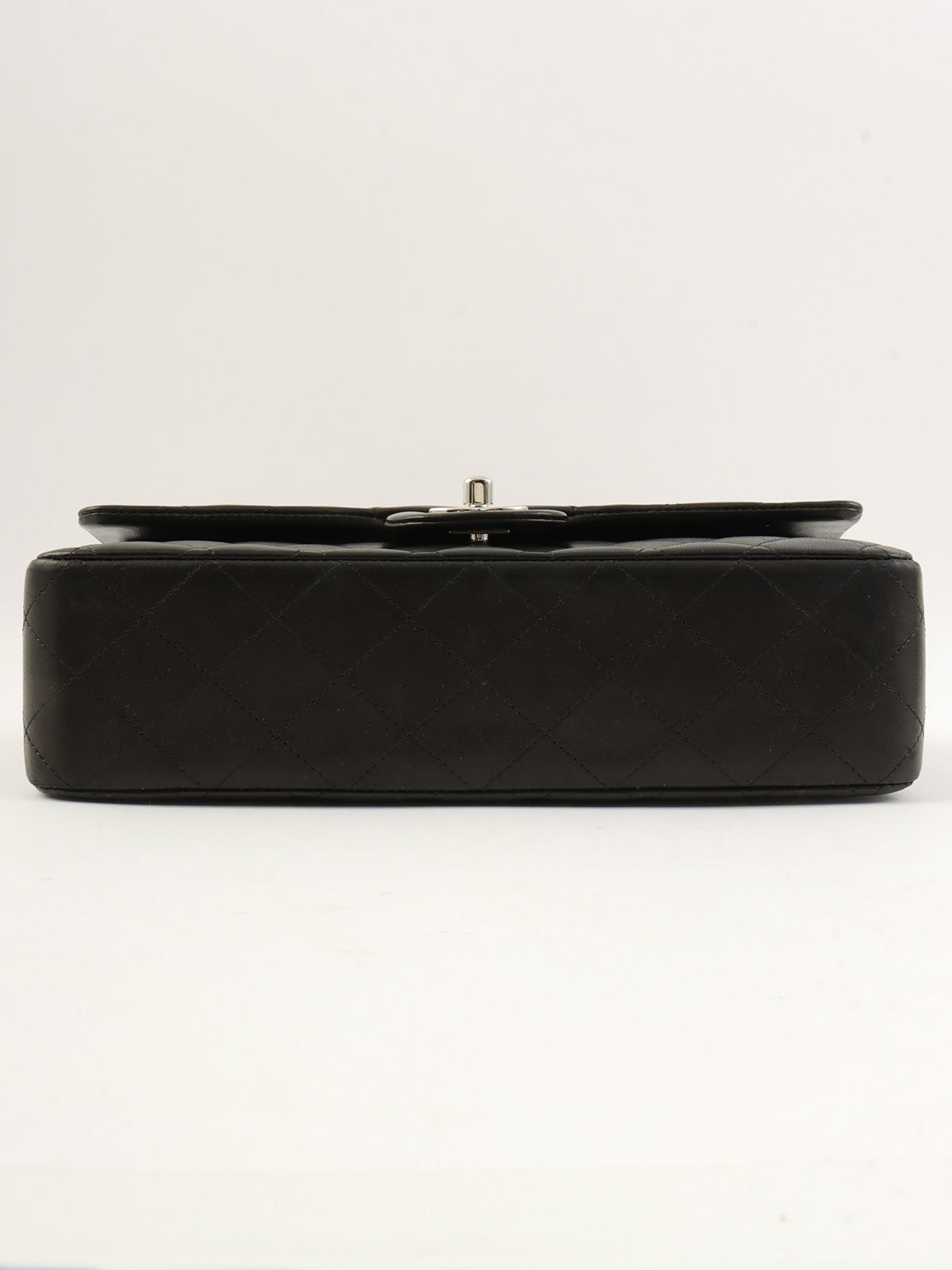 2009年頃製 クラシックフラップチェーンバッグ25cm ブラック