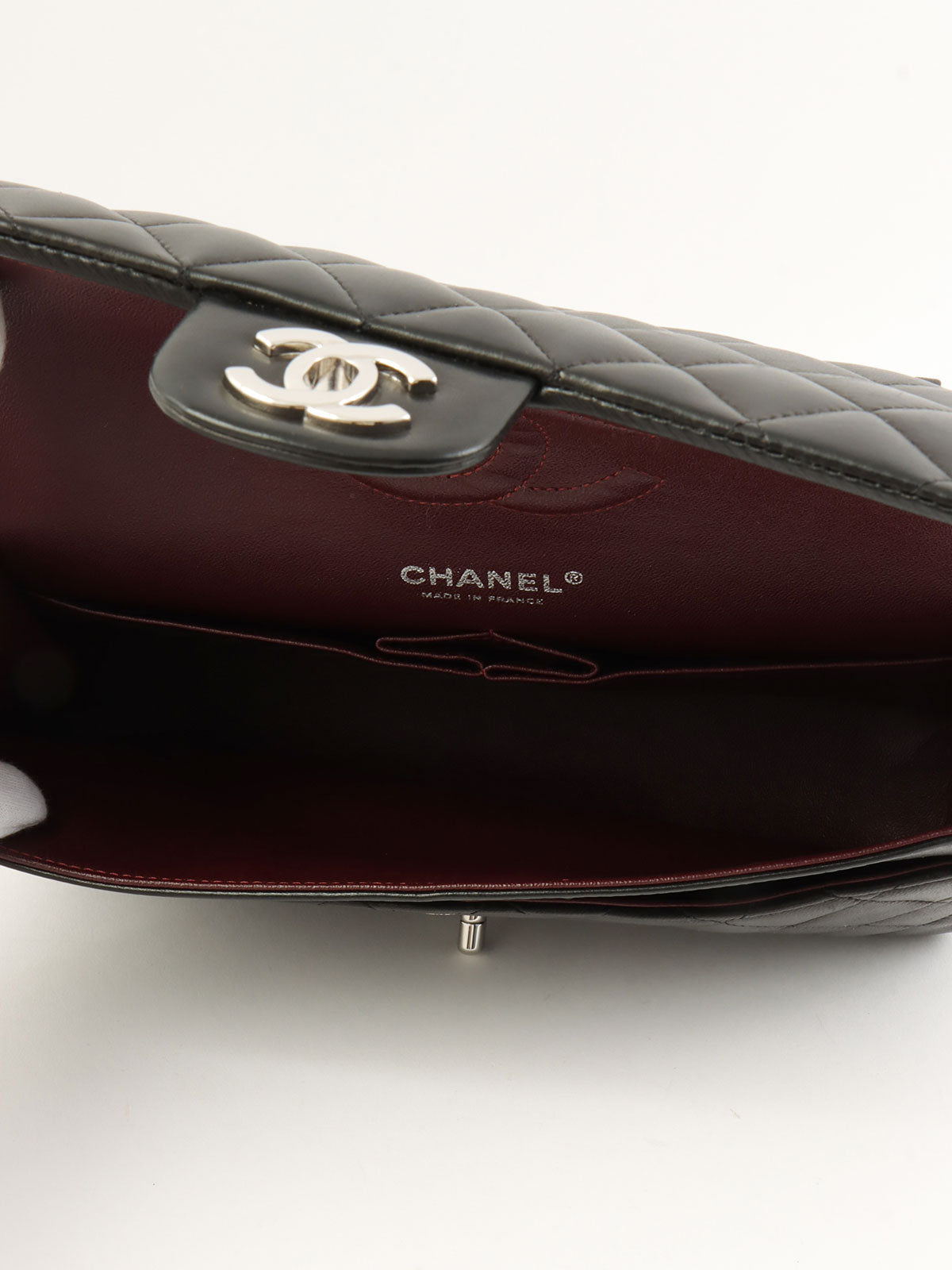 2009年頃製 クラシックフラップチェーンバッグ25cm ブラック