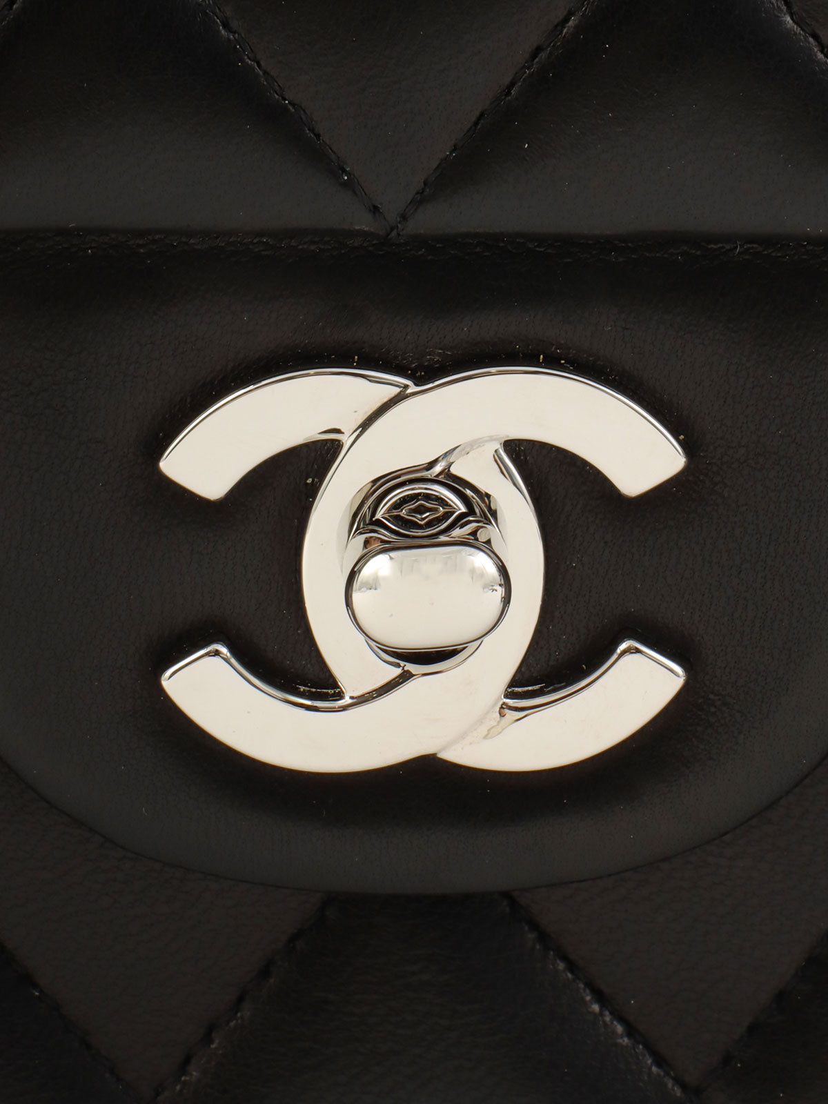 2009 Classic Flap Chain Bag 25cm Black