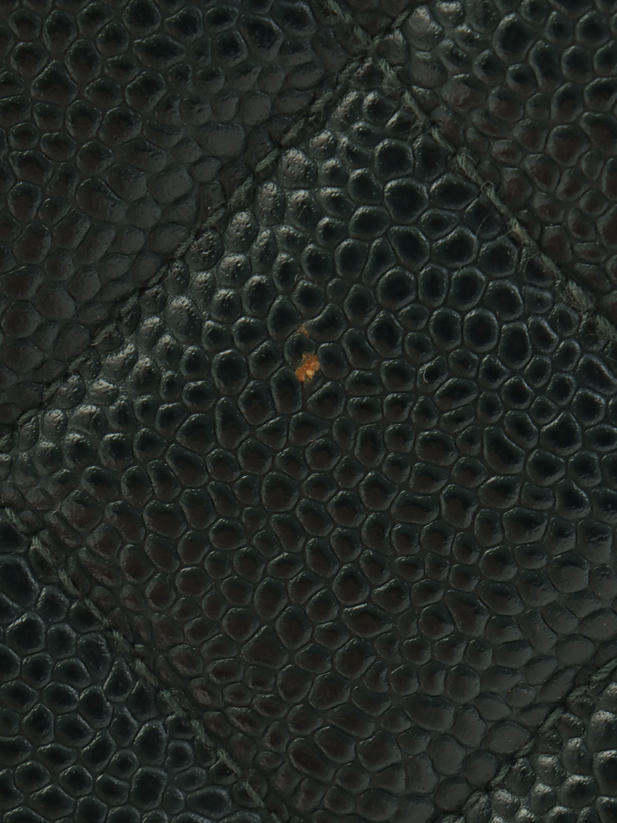 1992年頃製 キャビアスキンCCターンロックスクエアチェーンショルダーバッグ ダークグリーン