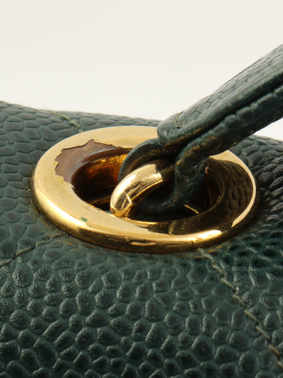 1992年頃製 キャビアスキンCCターンロックスクエアチェーンショルダーバッグ ダークグリーン