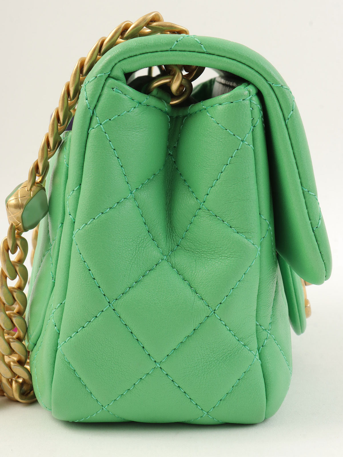 2021 Color Stone Chain Classic Flap Chain Bag Mini Green