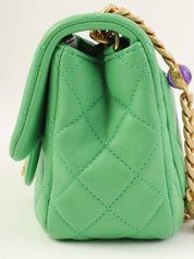 2021年頃製 カラーストーンチェーンクラシックフラップチェーンバッグミニ グリーン