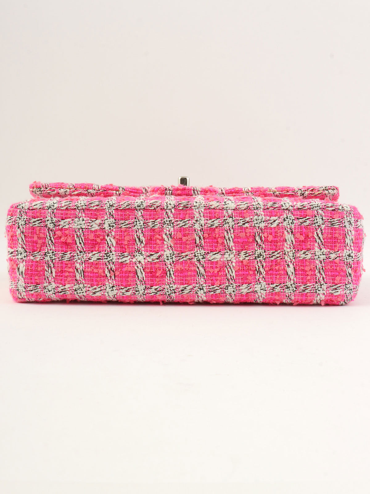 2014款粉色/白色斜纹软呢经典翻盖链条包，25号