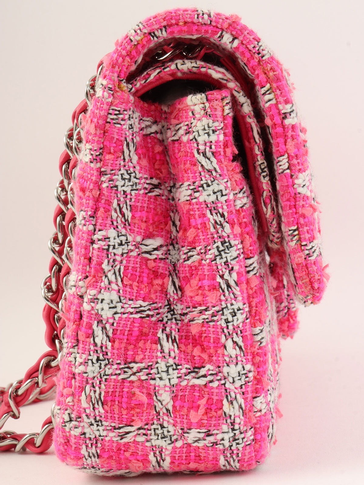 2014 Tweed Classic Flap Chain Bag 25 in Pink/White