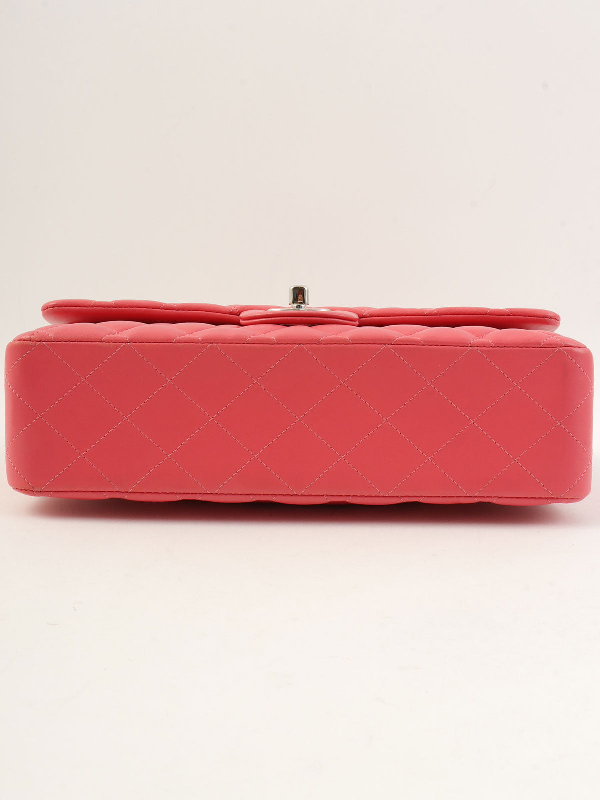 2019年製 クラシックフラップチェーンバッグ25cm ピンク