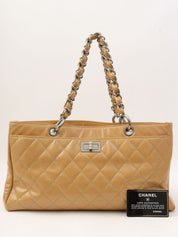 Around 2005 Made Caviar Skin 2.55 Chain Tote Bag Beige