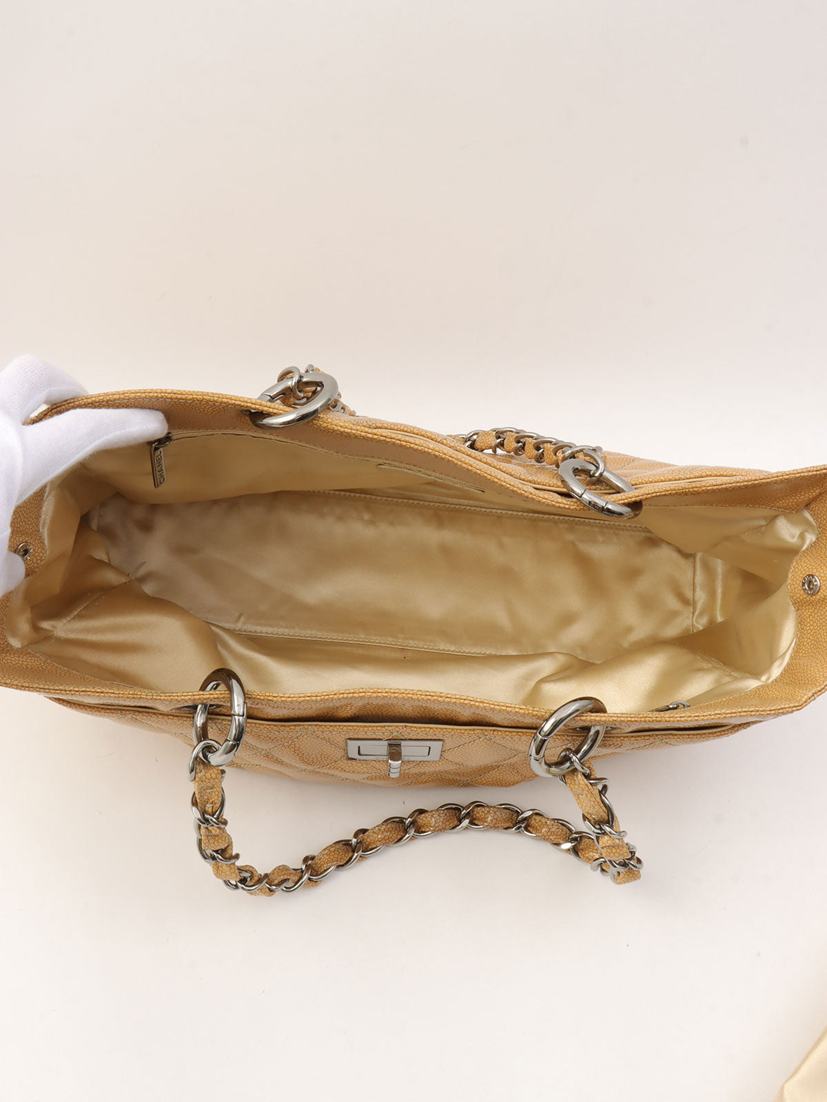 Around 2005 Made Caviar Skin 2.55 Chain Tote Bag Beige
