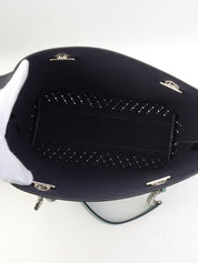 2016年頃製 パンチングキャビアスキントートバッグ ブルーグリーン