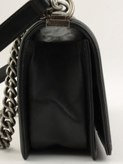 2020年頃製 スタッズラインストーンボーイシャネルチェーンショルダーバッグ ブラック