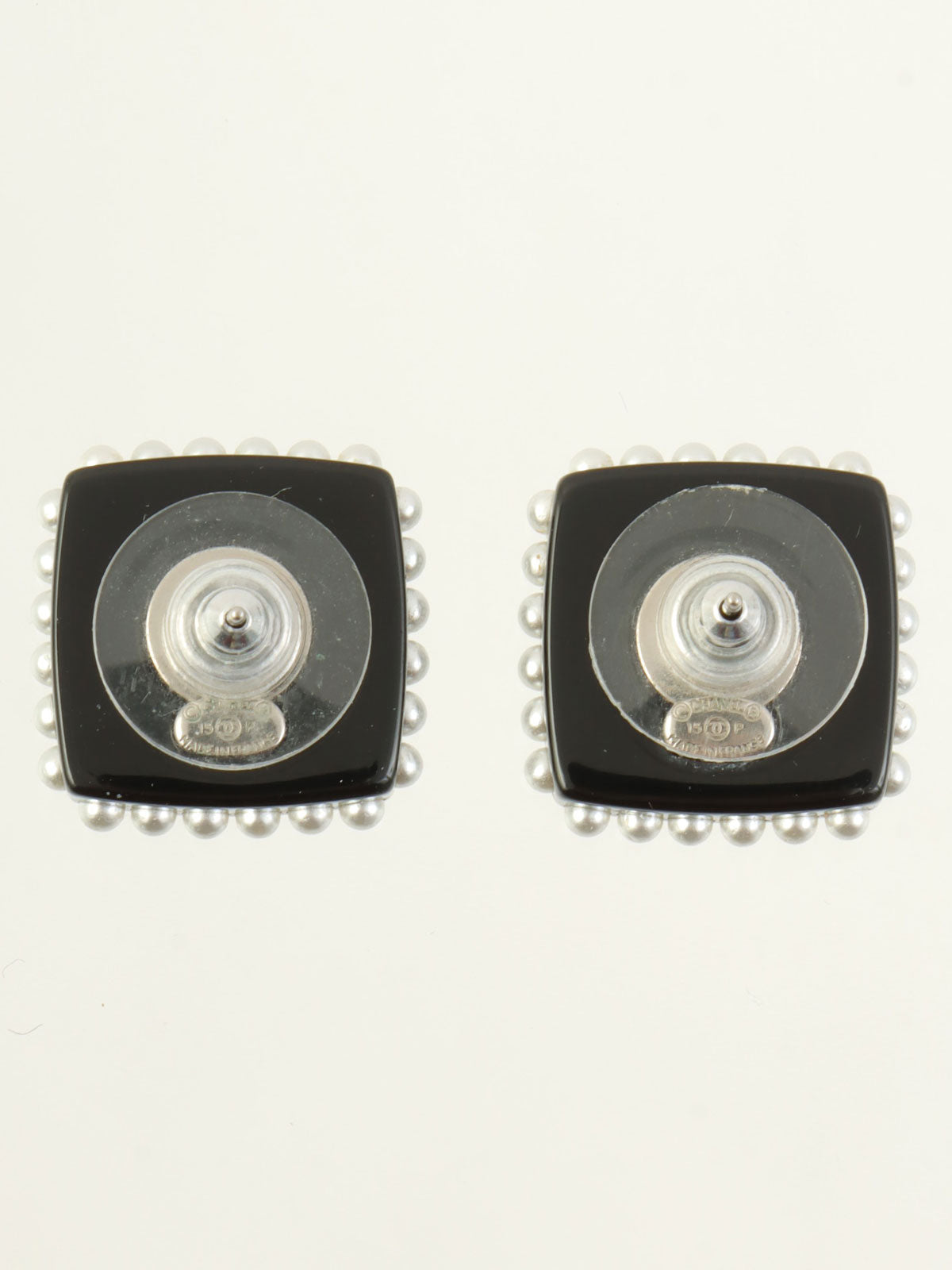 2015年製 スクエアパールCCマークピアス ブラック