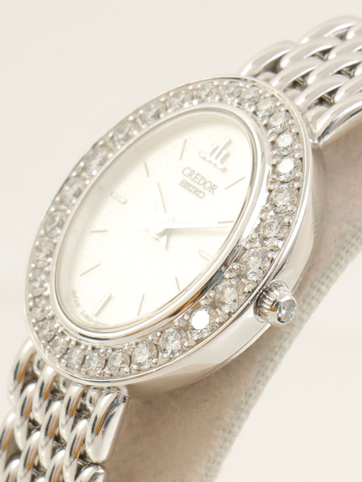 18K钻石椭圆形Credor银