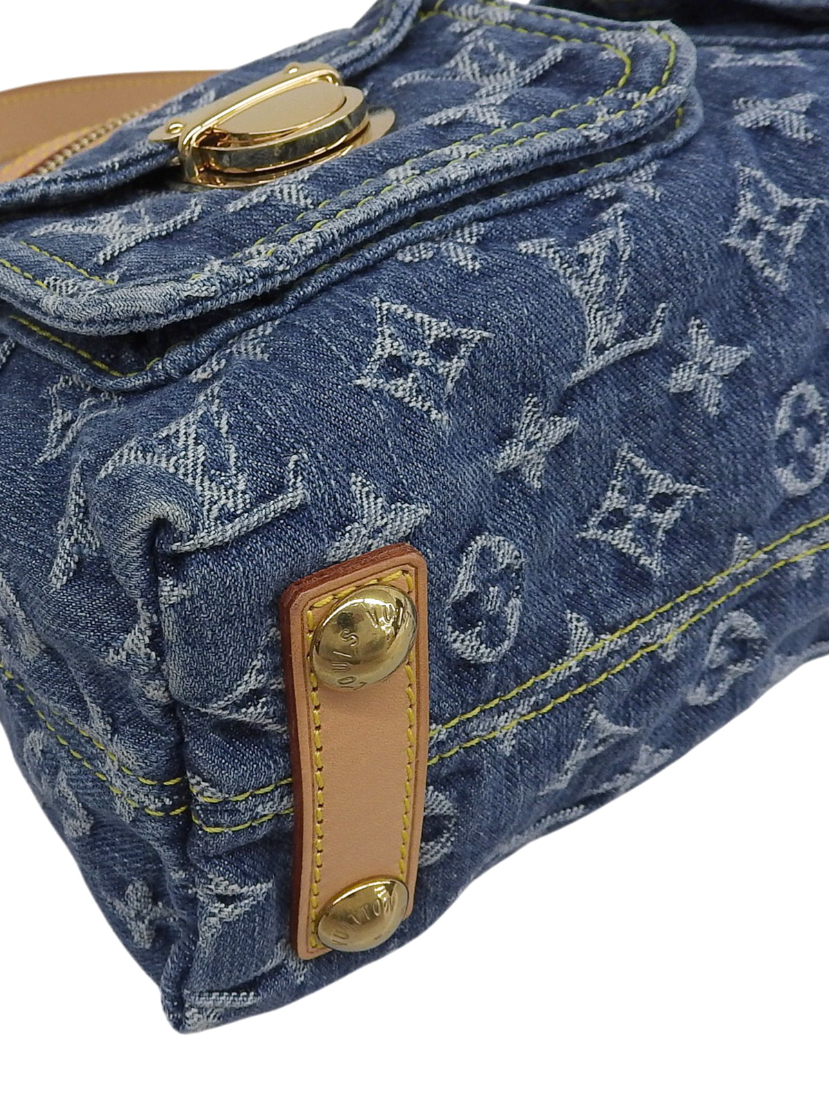 2005 年牛仔布 Monogram Baggy PM 蓝色