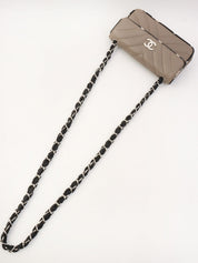 2004年頃製 シェブロンショルダーバッグ ブラウン