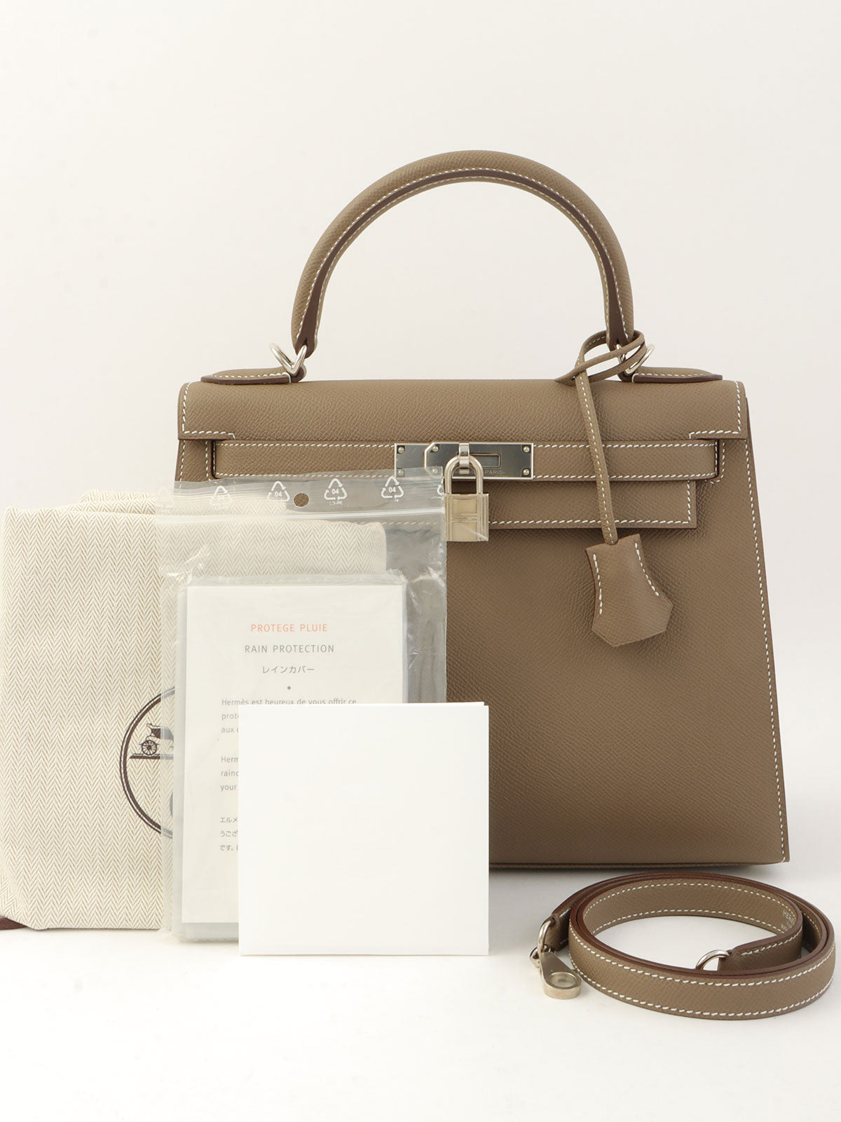 2019年製 ケリー28 エトゥープ