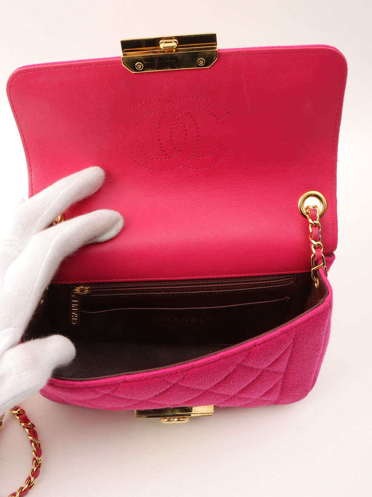 Around 2014 Made Matelassé Stitch Logo Plate Chain Shoulder Bag Pink