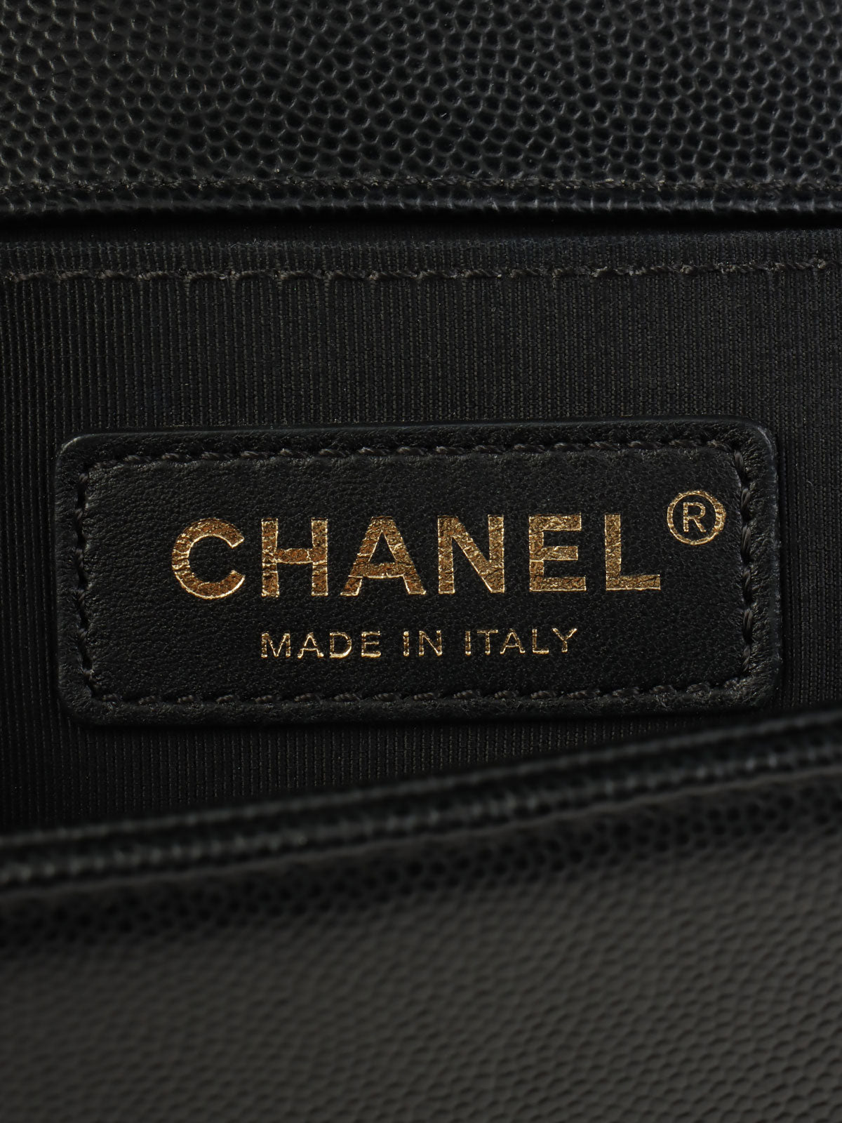 2003年頃製 キャビアスキンボーイシャネルチェーンショルダーバッグ ブラック