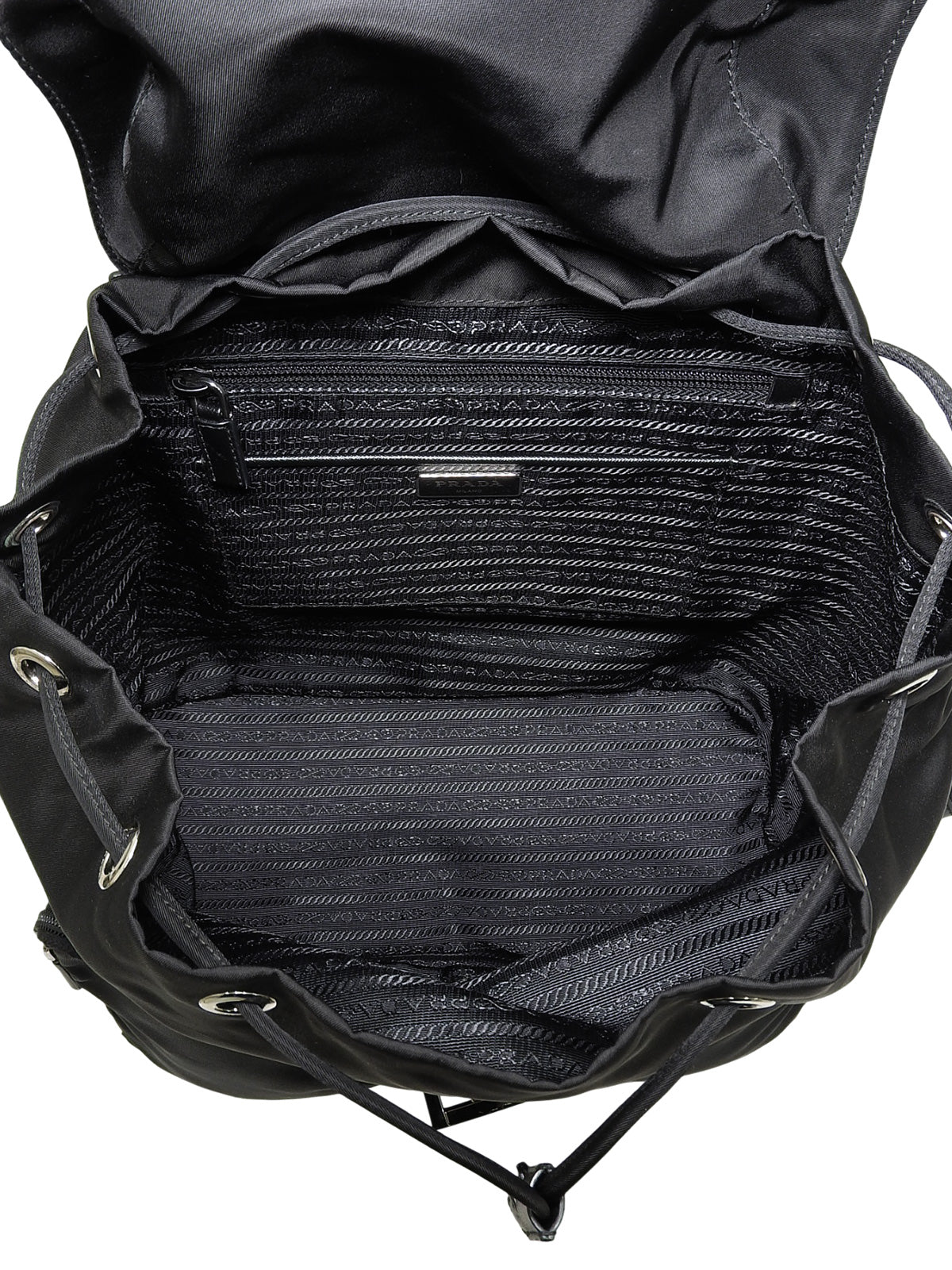 ナイロンロゴプレートバックパック ブラック