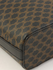 棕色/黑色 Macadam 图案圆形 Logo 两用化妆包