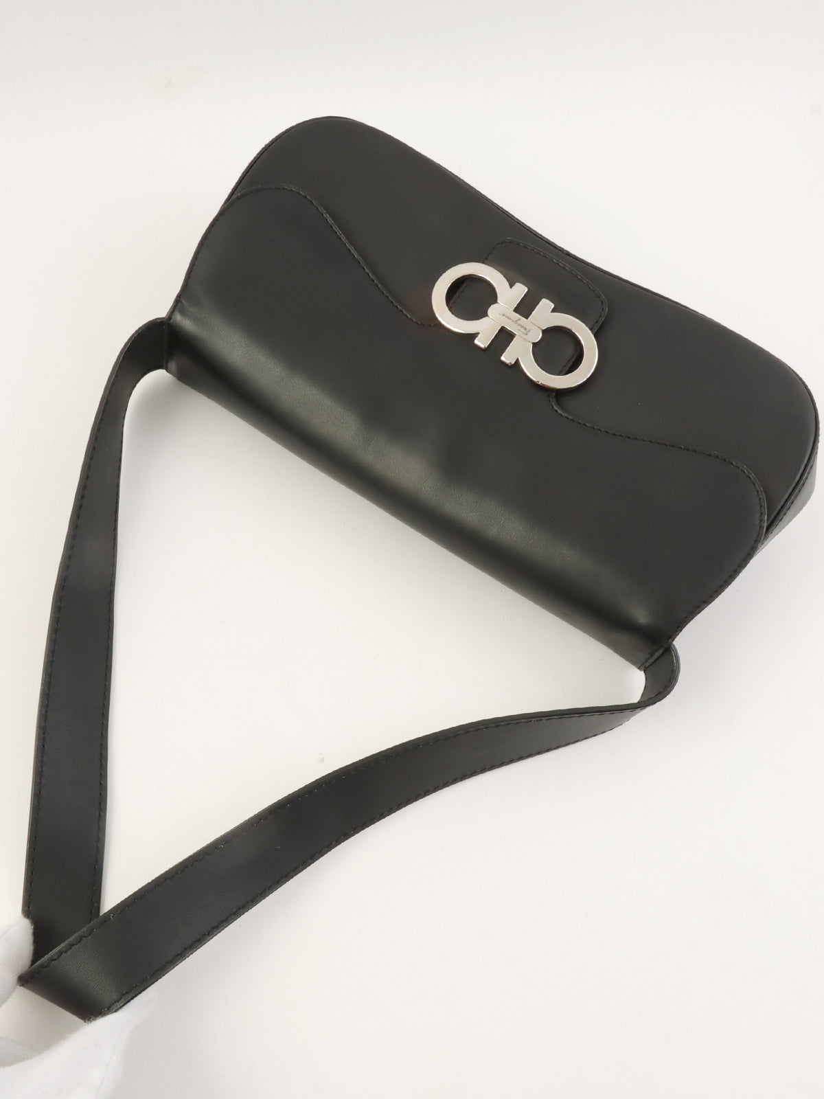 黑色双 Gancini 盘肩包