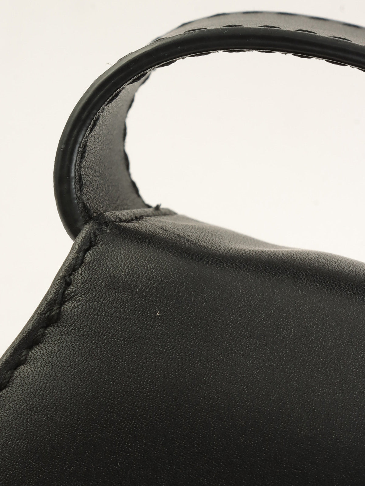 黑色双 Gancini 盘肩包