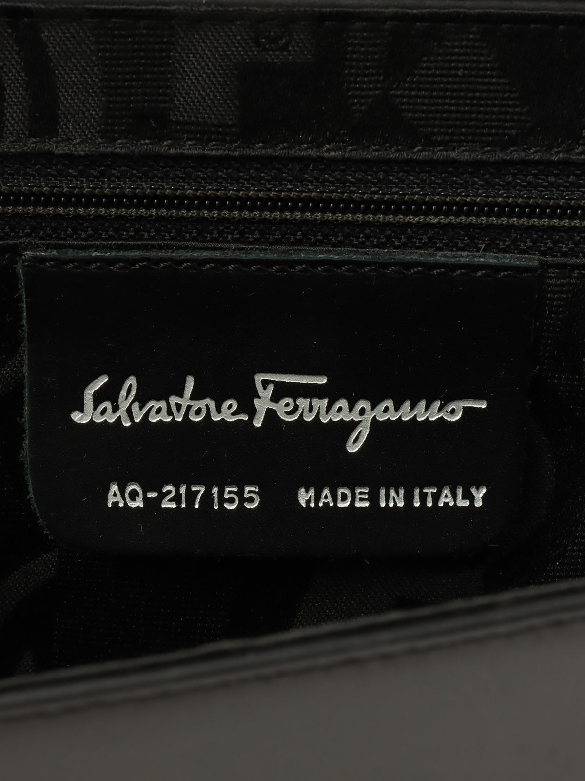 黑色双 Gancini 盘肩包