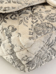 2009年頃製 ベロアフラワーパターンクラシックフラップチェーンバッグ25cm