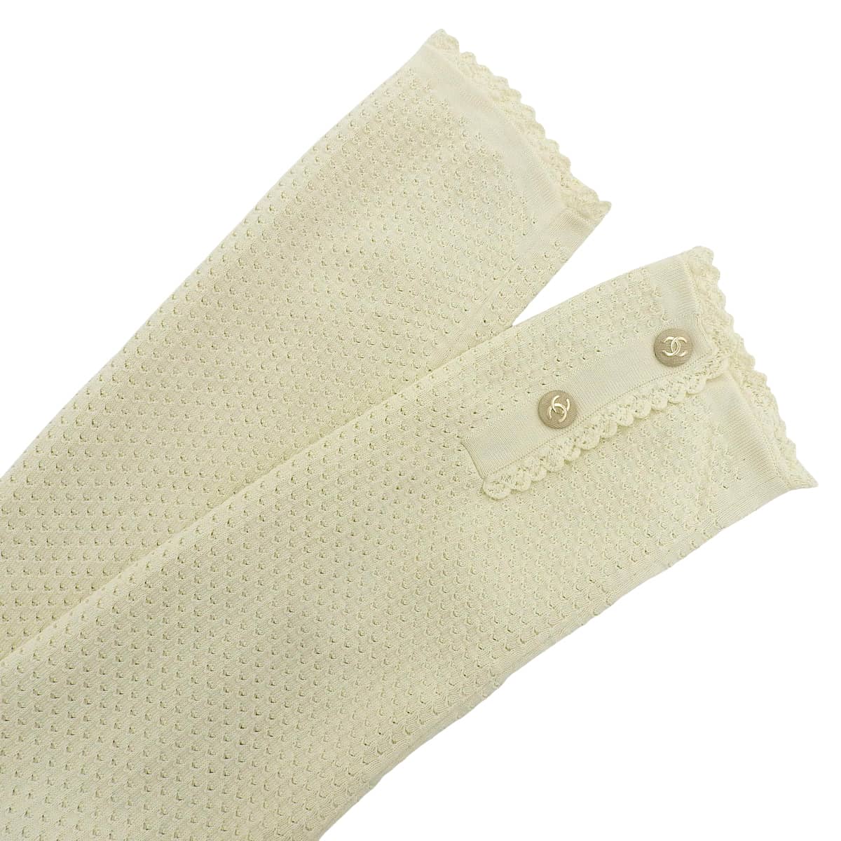 CC mark button cardigan Ivory