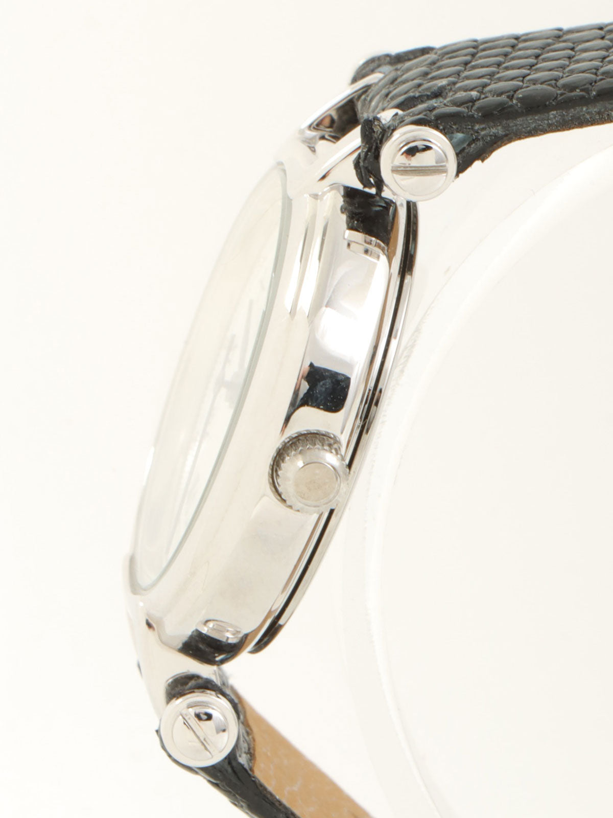 ラウンドロゴフェイスウォッチ ブラック/シルバー