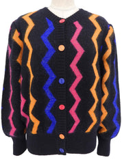 ジグザグロゴボタンカーディガン ブラック/マルチ