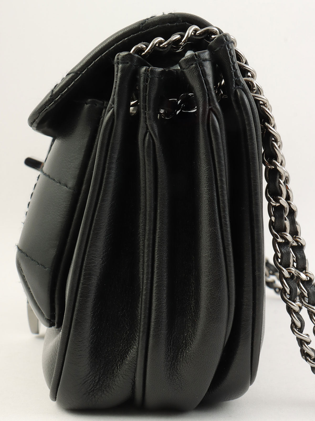 2003 Chocobar 2.55 Turn Lock Chain Shoulder Bag, Black