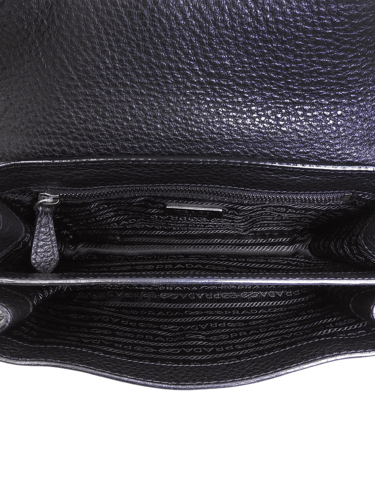 リボンモチーフロゴプレートハンドバッグ ブラック