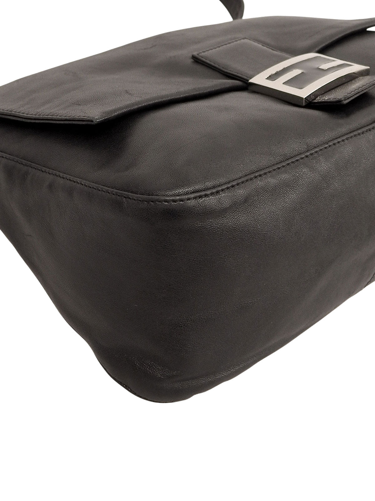 ナッパレザーラージマンマバゲット ブラック