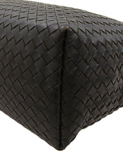 黑色编织手提包