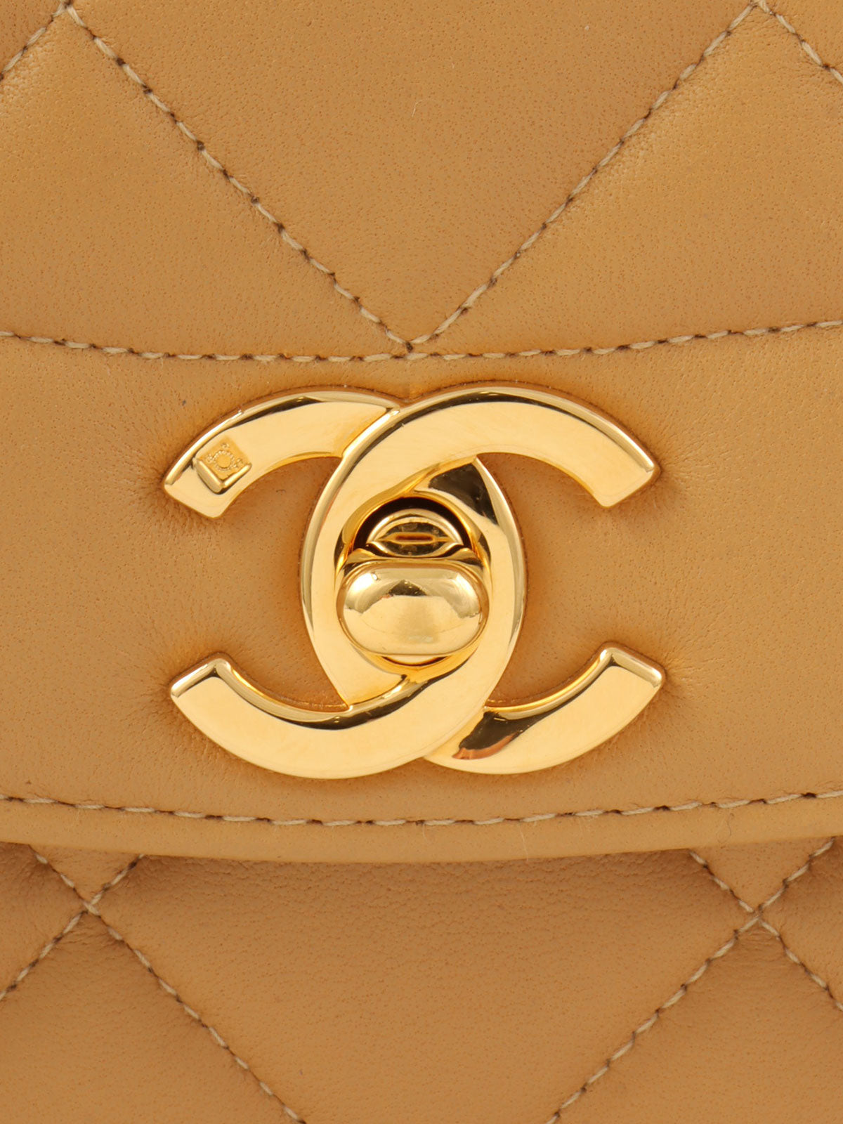 1997年頃製 ダイアナフラップチェーンバッグ25cm キャメル