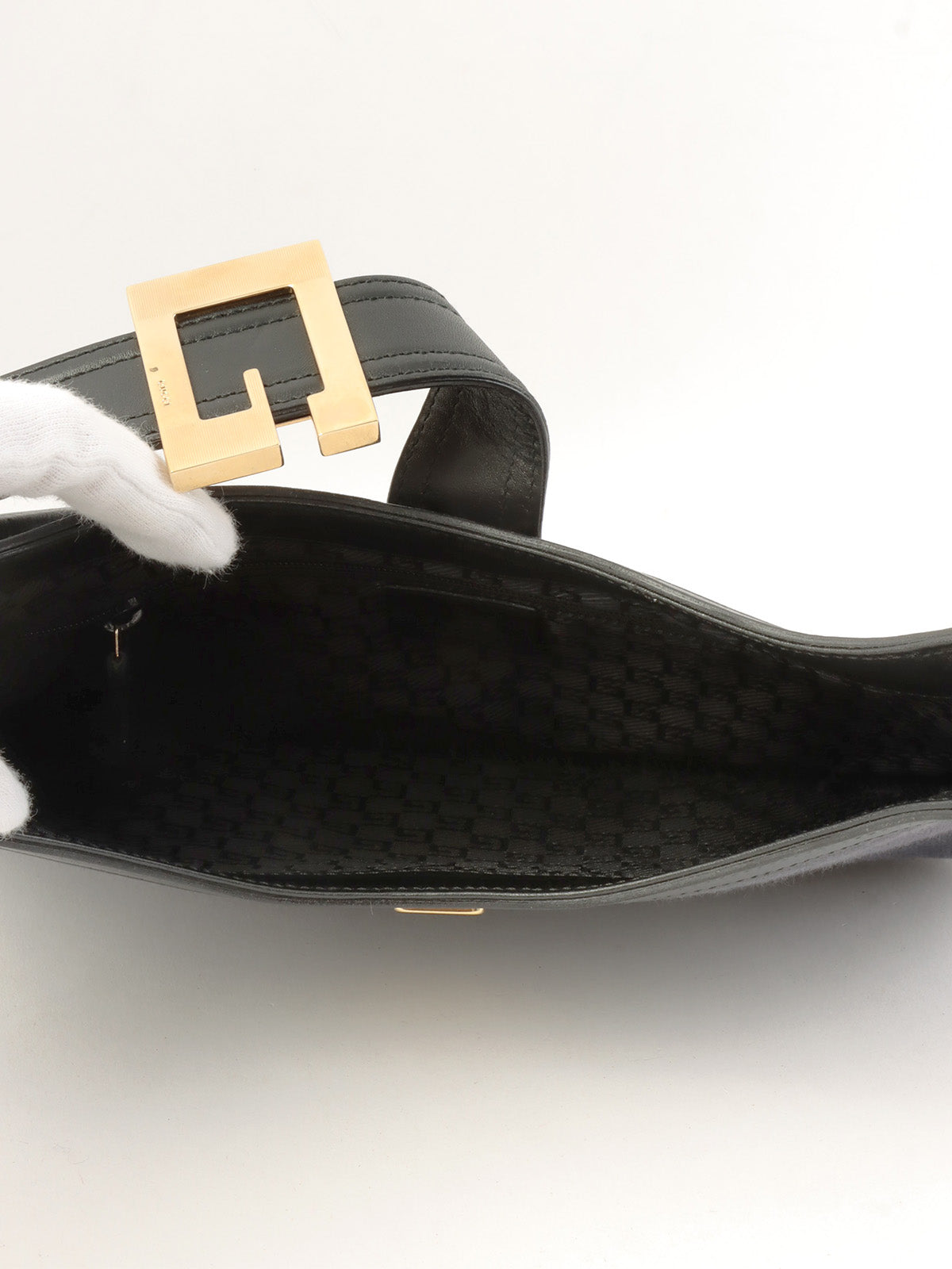 Gロゴプレートショルダーバッグ ネイビー