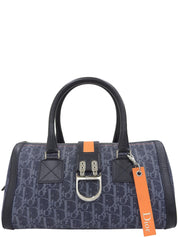 Flight Line Trotter 图案手提包，海军蓝/橙色