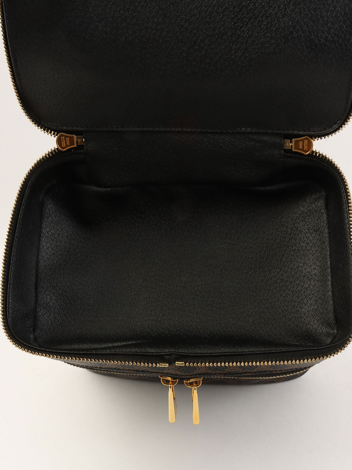 Macadam图案Logo缝线化妆包 棕色/黑色