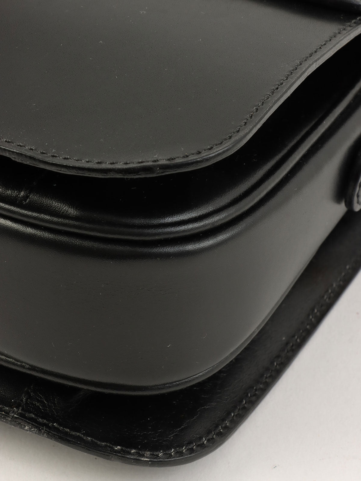 ホースキャリッジプレートショルダーバッグ ブラック