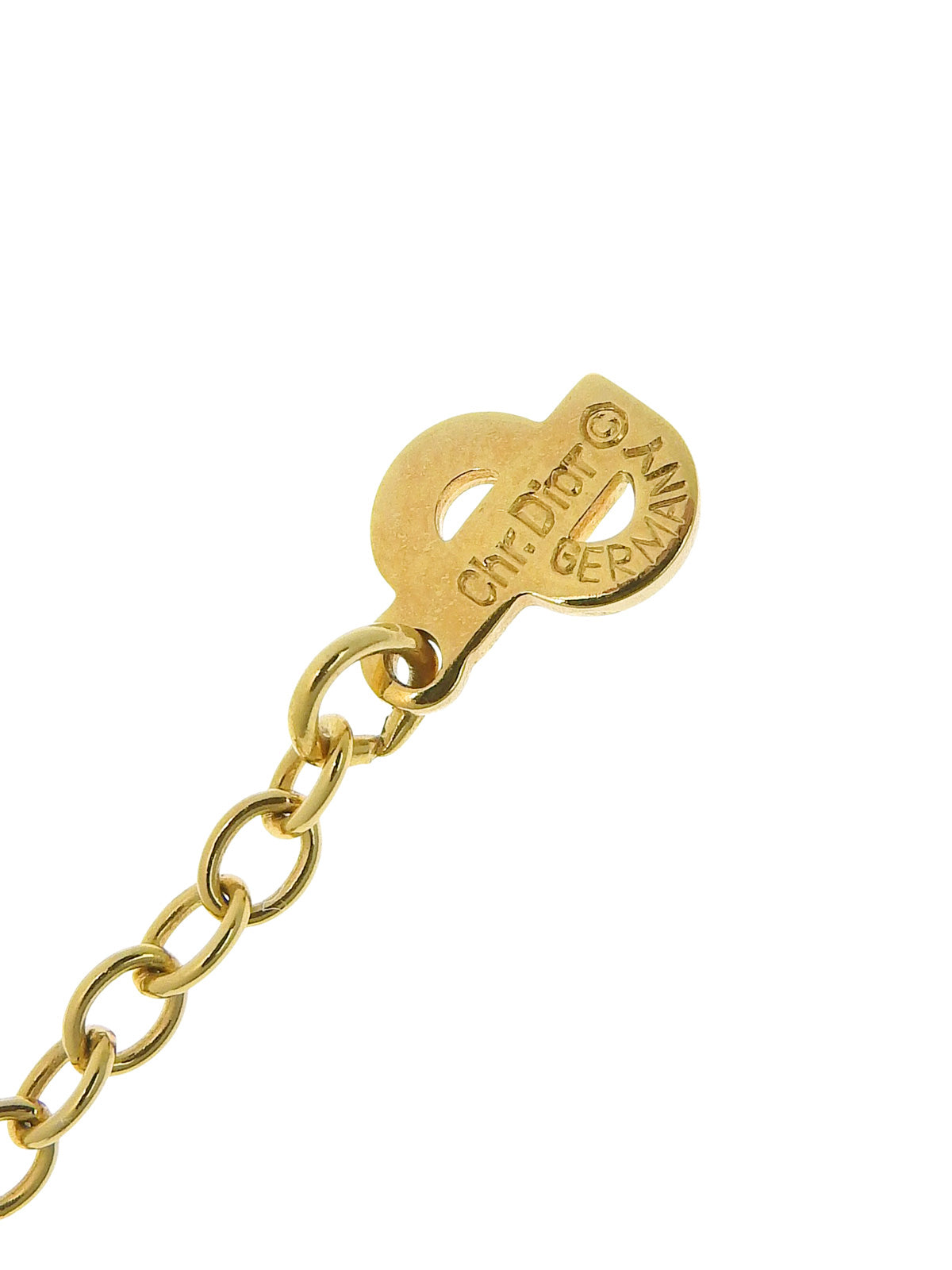 Oval Logo Cutout Necklace Gold