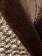 Double-breasted collarless jacket in beige/brown