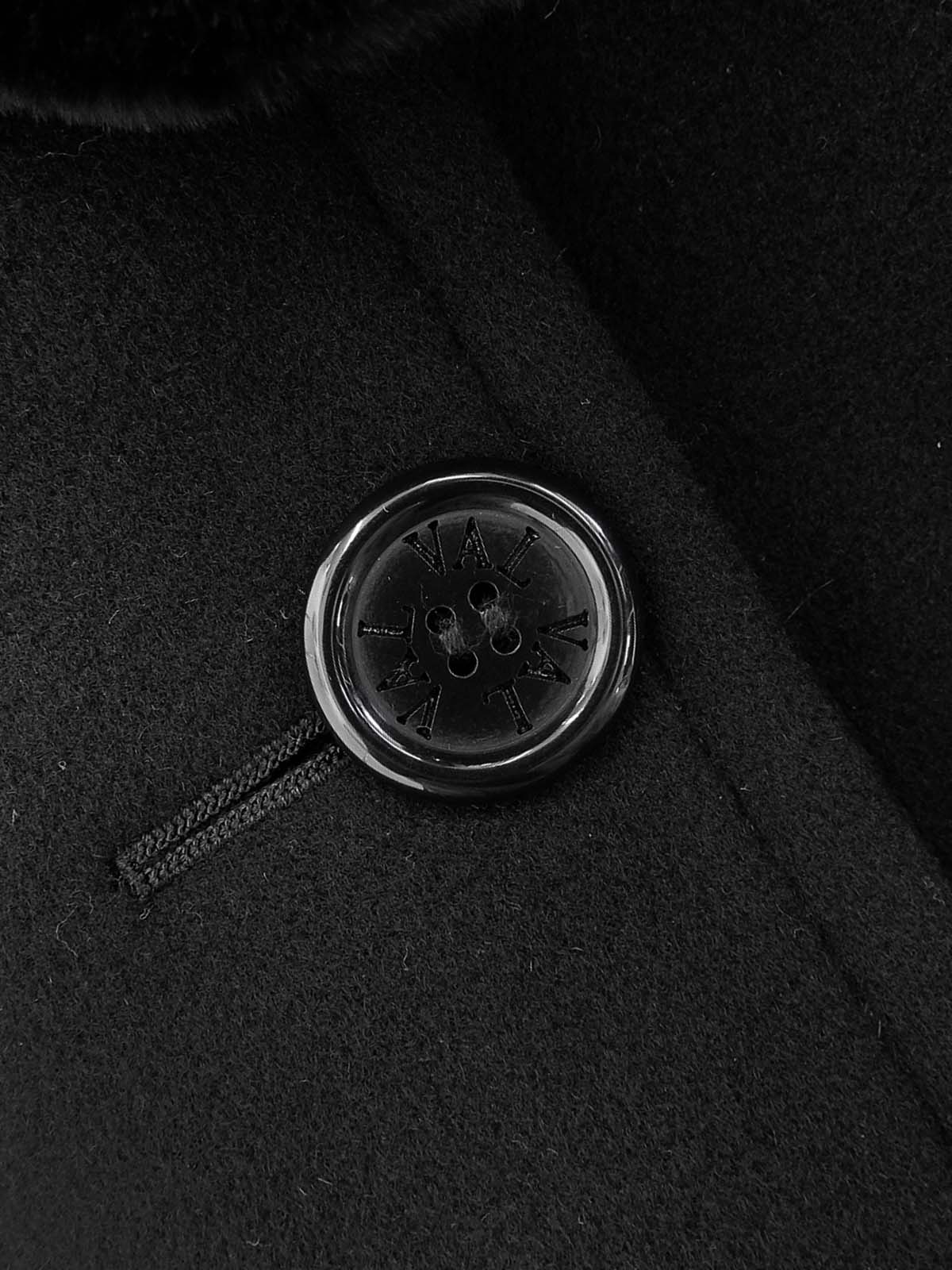 Fur Collar Logo Button Double-Breasted Coat in Black