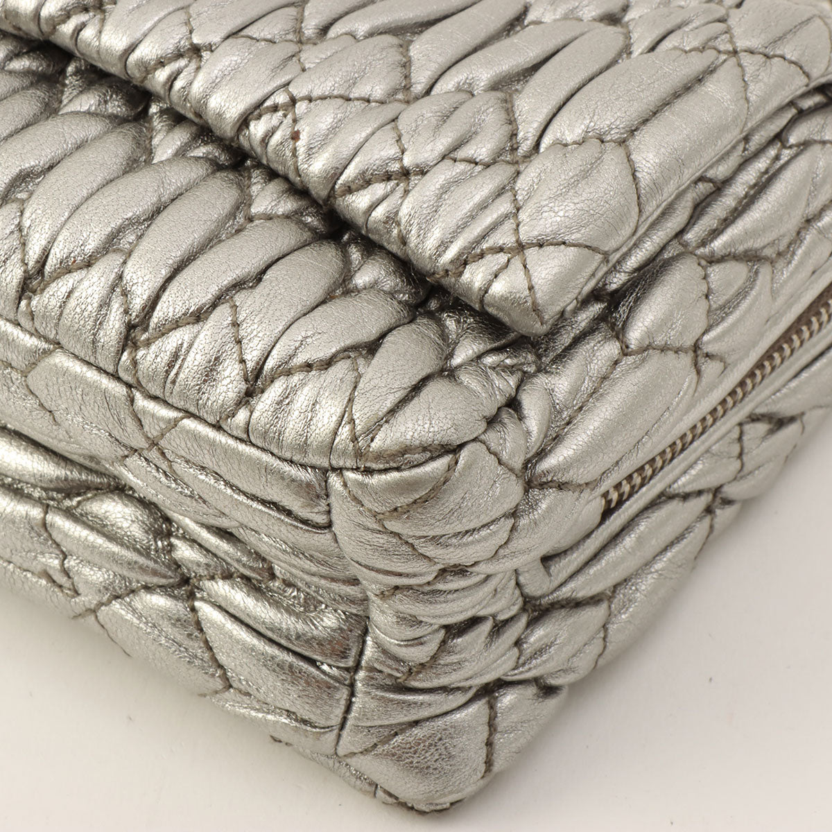 Crystal Matelassé Shoulder Bag Silver