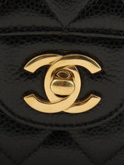 2021款鱼子酱纹经典翻盖链条包，23厘米，黑色