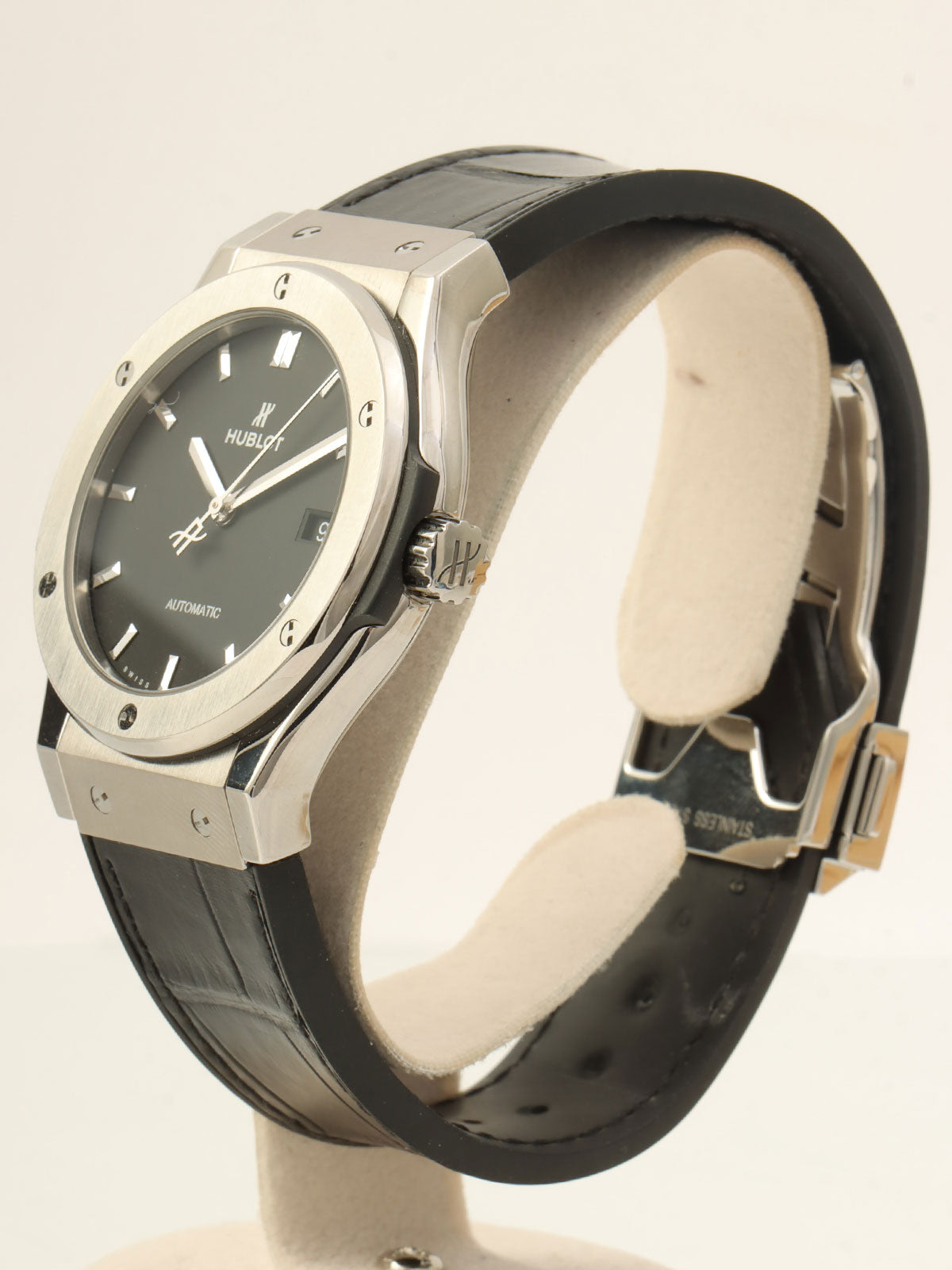 クラシック・フュージョン チタニウム 42mm 542.NX.1171.LR 自動巻き ブラック