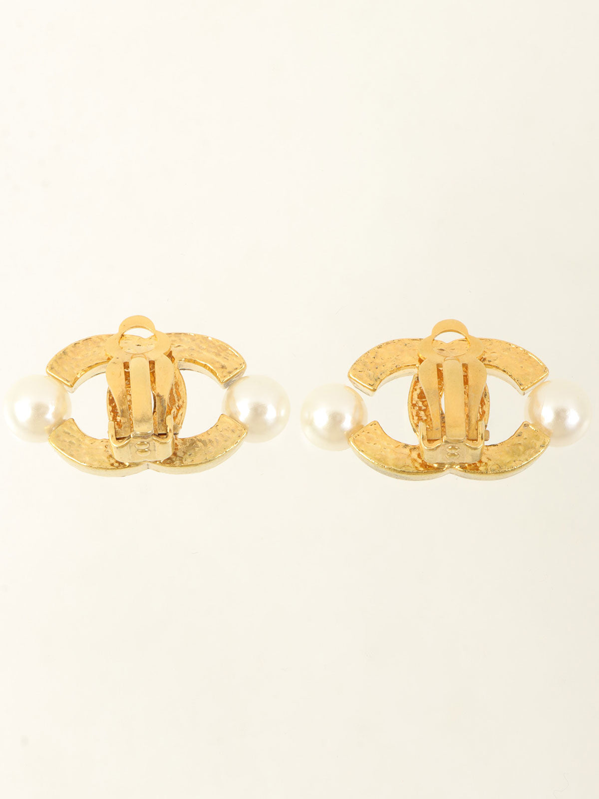 2002 Pearl CC Mark Earrings Gold