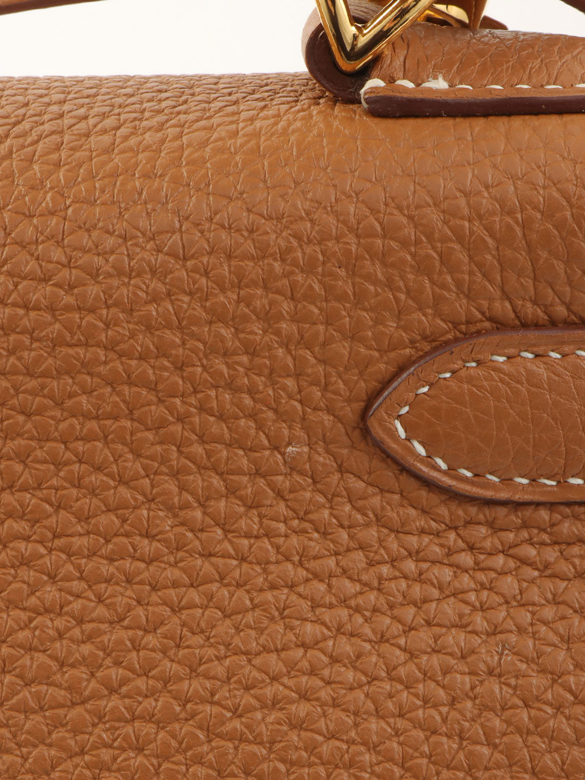 2009年製 ケリー28 ゴールド