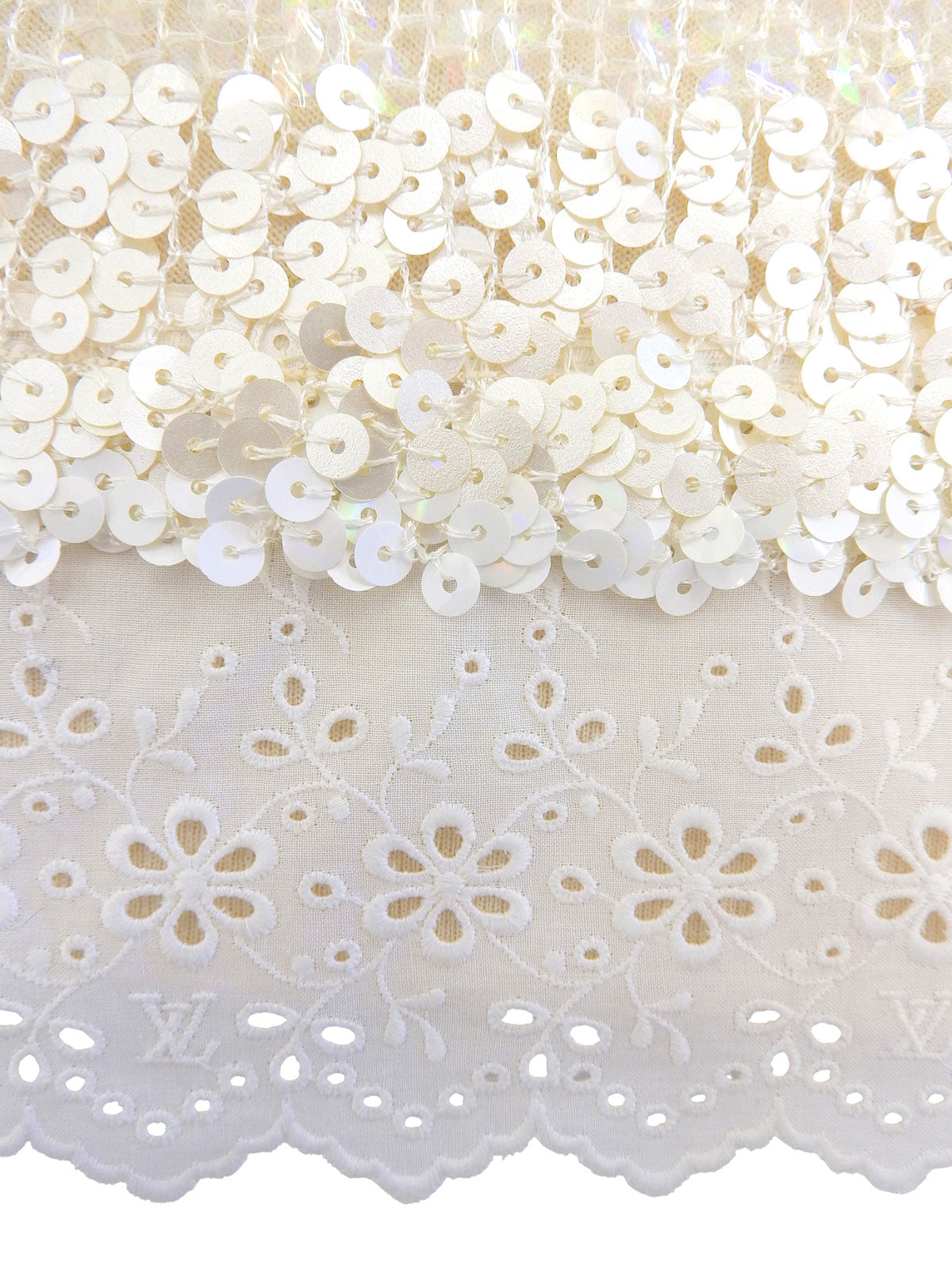 スパンコールレースデザインニットトップス アイボリー